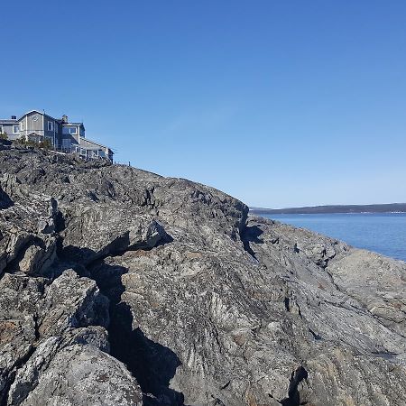 Bed and Breakfast Lotsstugan I Haernoesand Exterior foto